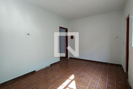 Casa para alugar com 75m², 1 quarto e 1 vaga Casa para alugar com 75m², 1 quarto e 1 vagaSuite