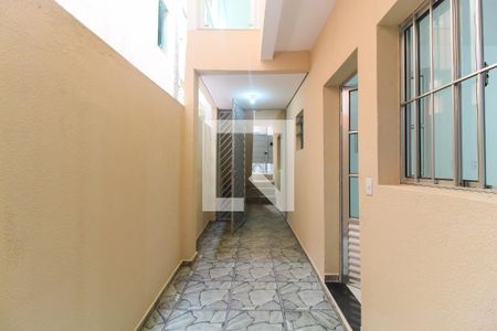 Casa para alugar com 70m², 1 quarto e 1 vagaQuintal