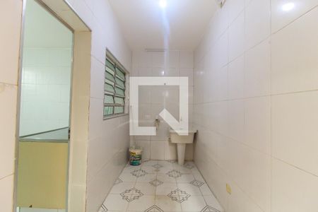 Casa para alugar com 70m², 1 quarto e 1 vagaÁrea de Serviço