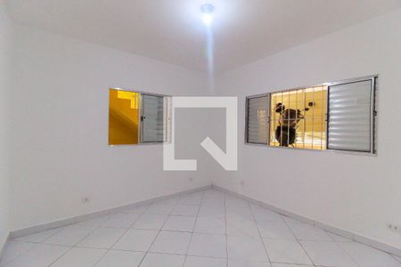 Quarto  de casa para alugar com 1 quarto, 70m² em Vila Carmosina, São Paulo