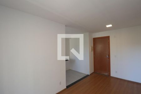 Sala de apartamento para alugar com 2 quartos, 44m² em Alcântara, São Gonçalo