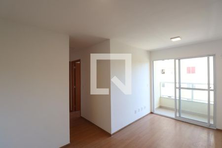 Sala de apartamento para alugar com 2 quartos, 44m² em Alcântara, São Gonçalo