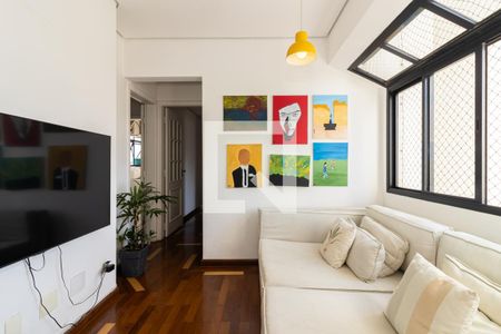 Sala 2 de apartamento para alugar com 3 quartos, 160m² em Vila Nova Conceição, São Paulo