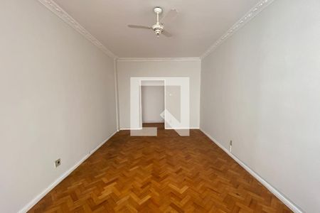Apartamento à venda com 75m², 2 quartos e sem vagaSala