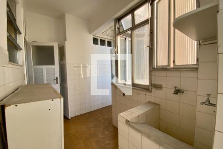 Apartamento à venda com 75m², 2 quartos e sem vagaÁrea de Serviço