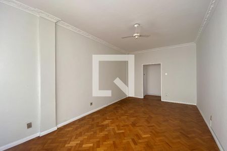 Apartamento à venda com 75m², 2 quartos e sem vagaSala