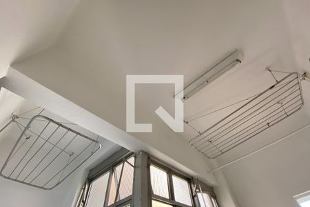 Apartamento à venda com 75m², 2 quartos e sem vagaÁrea de Serviço