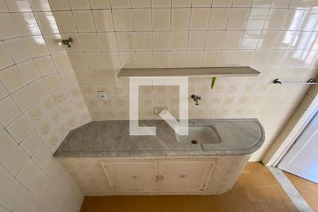 Apartamento à venda com 75m², 2 quartos e sem vagaCozinha