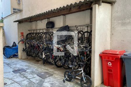 Apartamento à venda com 75m², 2 quartos e sem vagaBicicletário