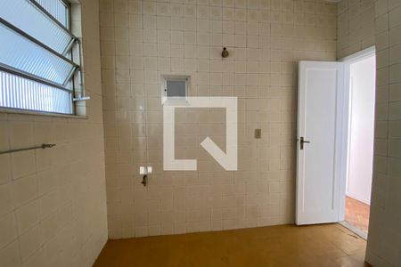 Apartamento à venda com 75m², 2 quartos e sem vagaCozinha