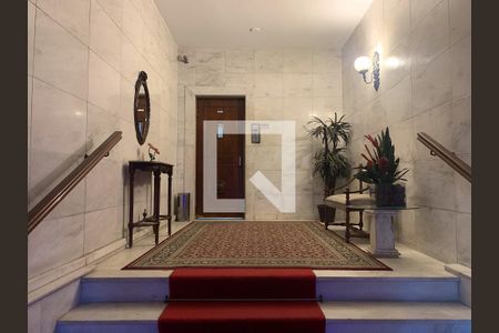 Apartamento à venda com 100m², 3 quartos e sem vagaHall de entrada