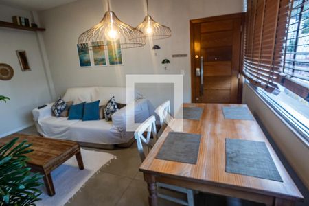 Apartamento à venda com 100m², 3 quartos e sem vagaSala