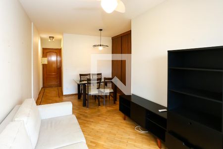 Sala de apartamento para alugar com 2 quartos, 58m² em Santo Amaro, São Paulo