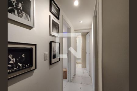 Corredor de apartamento à venda com 2 quartos, 88m² em Vila Isabel, Rio de Janeiro