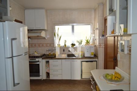 Apartamento para alugar com 93m², 3 quartos e 2 vagasCozinha