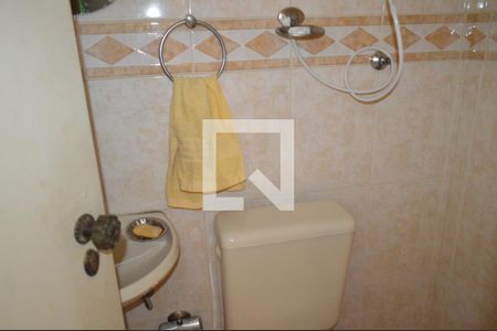 Apartamento para alugar com 93m², 3 quartos e 2 vagasBanheiro de serviço