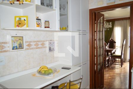 Apartamento para alugar com 93m², 3 quartos e 2 vagasCozinha
