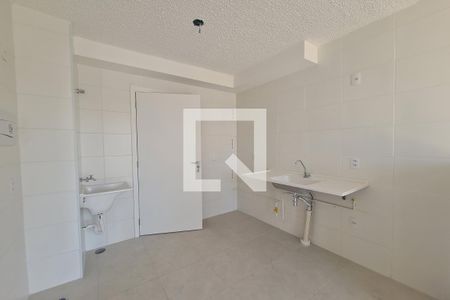 Apartamento para alugar com 35m², 2 quartos e sem vaga Apartamento para alugar com 35m², 2 quartos e sem vagaCozinha e Área de Serviço