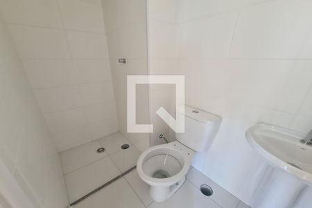 Apartamento para alugar com 35m², 2 quartos e sem vaga Apartamento para alugar com 35m², 2 quartos e sem vagaBanheiro