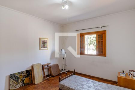 Quarto 2 de casa para alugar com 2 quartos, 400m² em Bosque da Saúde, São Paulo