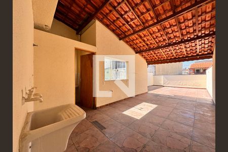 Apartamento para alugar com 94m², 2 quartos e 2 vagasLavanderia