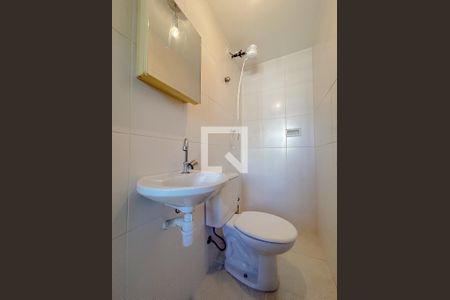 Apartamento à venda com 106m², 4 quartos e 1 vagaBanheiro de Serviço