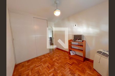 Apartamento à venda com 106m², 4 quartos e 1 vagaQuarto 2