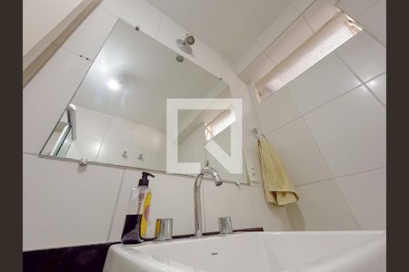 Apartamento à venda com 106m², 4 quartos e 1 vagaBanheiro Social