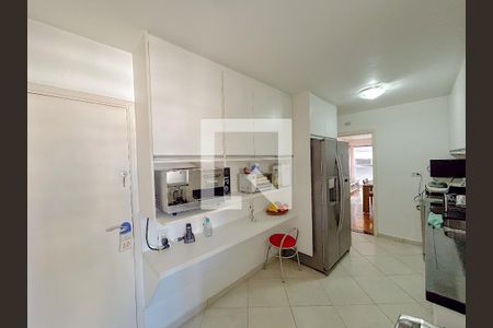 Apartamento à venda com 106m², 4 quartos e 1 vagaCozinha