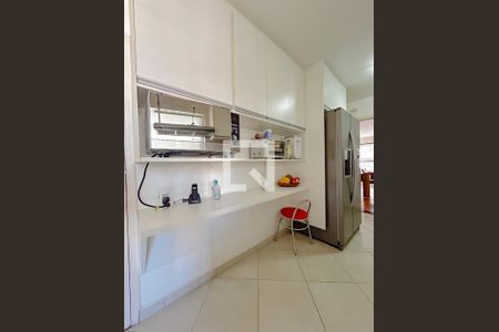 Apartamento à venda com 106m², 4 quartos e 1 vagaCozinha