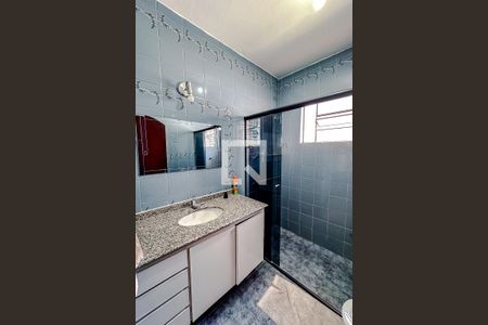Casa para alugar com 80m², 2 quartos e 1 vagaBanheiro (Casa 2)