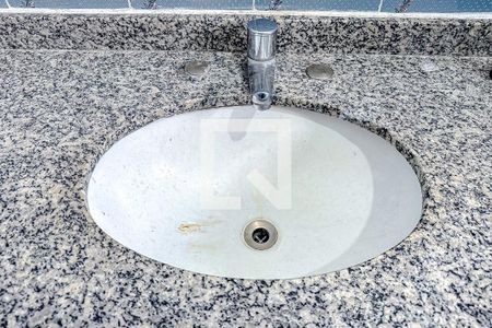 Casa para alugar com 80m², 2 quartos e 1 vagaBanheiro (Casa 2)