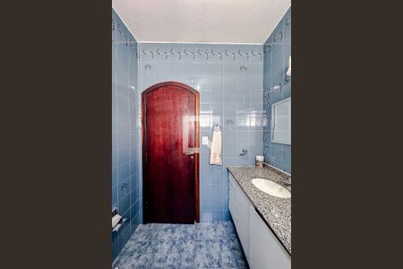 Casa para alugar com 80m², 2 quartos e 1 vagaBanheiro (Casa 2)