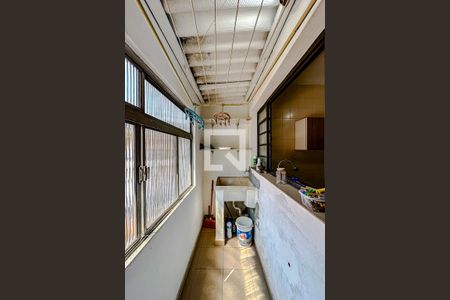 Casa para alugar com 80m², 2 quartos e 1 vagaÁrea de Serviço (Casa 2)