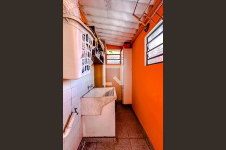 Casa para alugar com 80m², 2 quartos e 1 vagaÁrea de Serviço