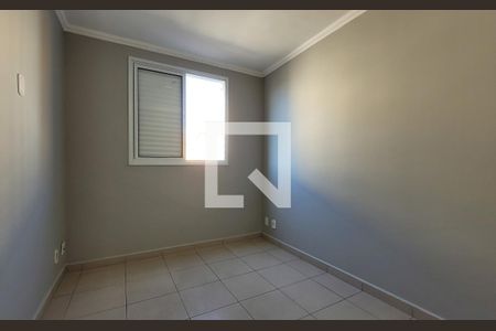 Quarto 2 de apartamento para alugar com 2 quartos, 49m² em Parque das Nações, Santo André