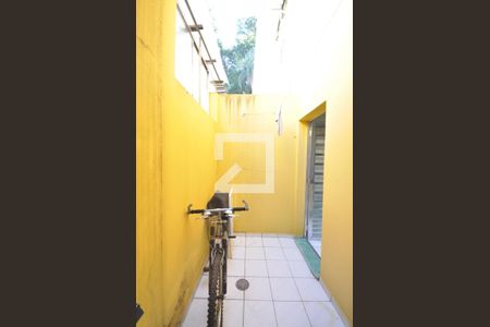 Casa de condomínio para alugar com 60m², 2 quartos e 1 vagaÁrea de Serviço