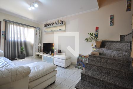 Sala de casa de condomínio para alugar com 2 quartos, 60m² em Tremembé, São Paulo