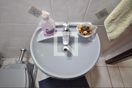 Lavabo de casa de condomínio para alugar com 2 quartos, 60m² em Tremembé, São Paulo