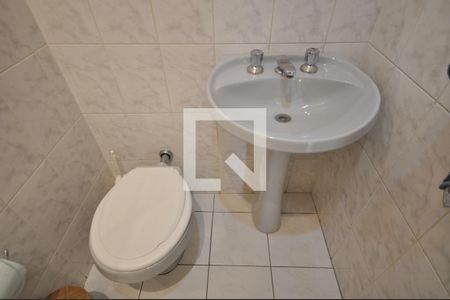 Casa de condomínio para alugar com 60m², 2 quartos e 1 vagaBanheiro Social