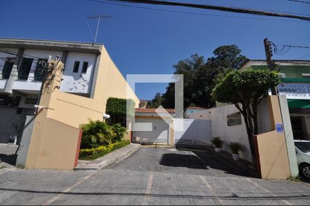Casa de condomínio para alugar com 60m², 2 quartos e 1 vagaFachada