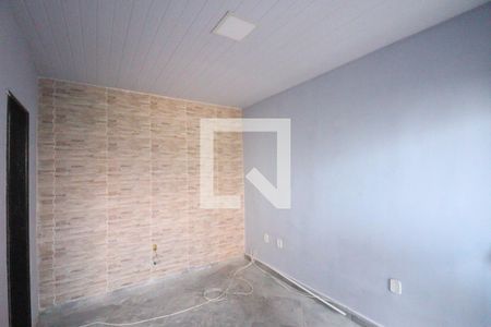 Sala de casa para alugar com 1 quarto, 70m² em Porto Velho, São Gonçalo