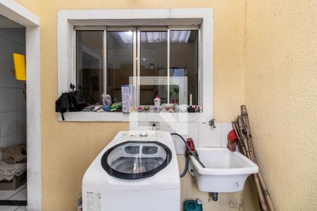 Casa de condomínio para alugar com 120m², 2 quartos e 2 vagas Casa de condomínio para alugar com 120m², 2 quartos e 2 vagasÁrea de Serviço