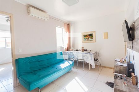 Sala de apartamento para alugar com 2 quartos, 49m² em Real Parque, São José