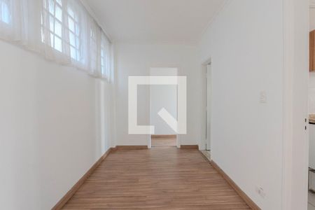 Corredor de apartamento à venda com 2 quartos, 70m² em Bela Vista, São Paulo