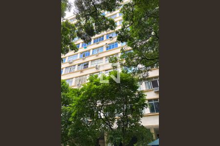 Apartamento para alugar com 70m², 1 quarto e sem vagaFachada