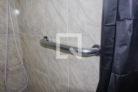 Casa à venda com 150m², 4 quartos e 2 vagas Casa à venda com 150m², 4 quartos e 2 vagasBanheiro 2 - detalhe