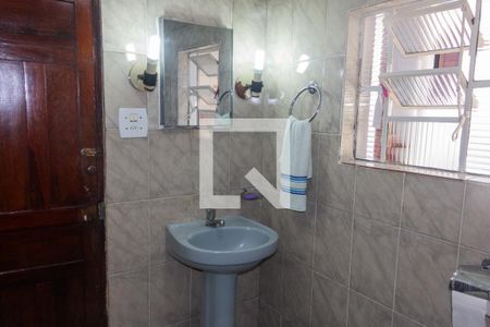 Casa à venda com 150m², 4 quartos e 2 vagas Casa à venda com 150m², 4 quartos e 2 vagasBanheiro 2