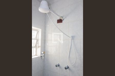 Casa à venda com 150m², 4 quartos e 2 vagas Casa à venda com 150m², 4 quartos e 2 vagasBanheiro 1