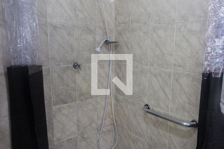 Casa à venda com 150m², 4 quartos e 2 vagas Casa à venda com 150m², 4 quartos e 2 vagasBanheiro 2